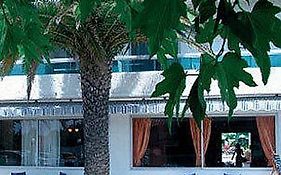 Le Galion Hotel Et Restaurant Canet Plage - Logis
